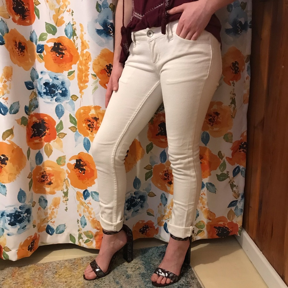 Paris Blues White skinny jeans!